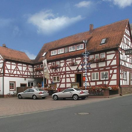 Gasthof-Landhotel-Metzgerei Zum Stern Rudenau エクステリア 写真